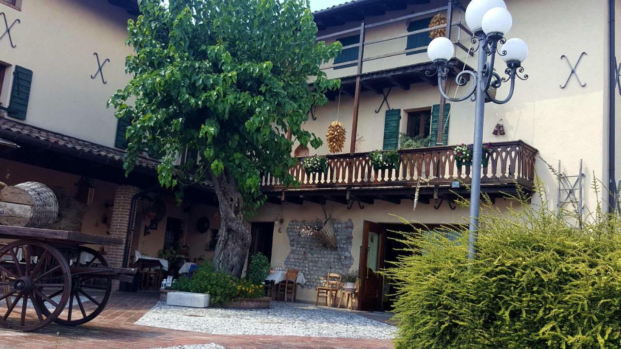 Отель Al Fienile Orzano Экстерьер фото